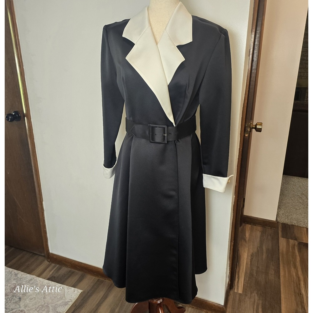 80s Womens Black Trench Coat Suit Dress Long White Belted Collar Cuff Vintage 10